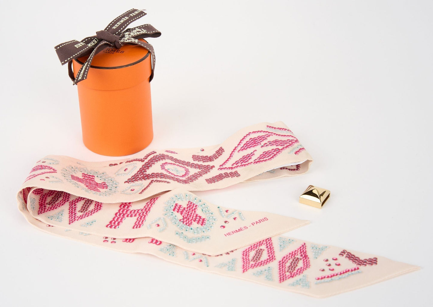 Hermes Kelly En Perles Twilly With Medor Handbag Scarf