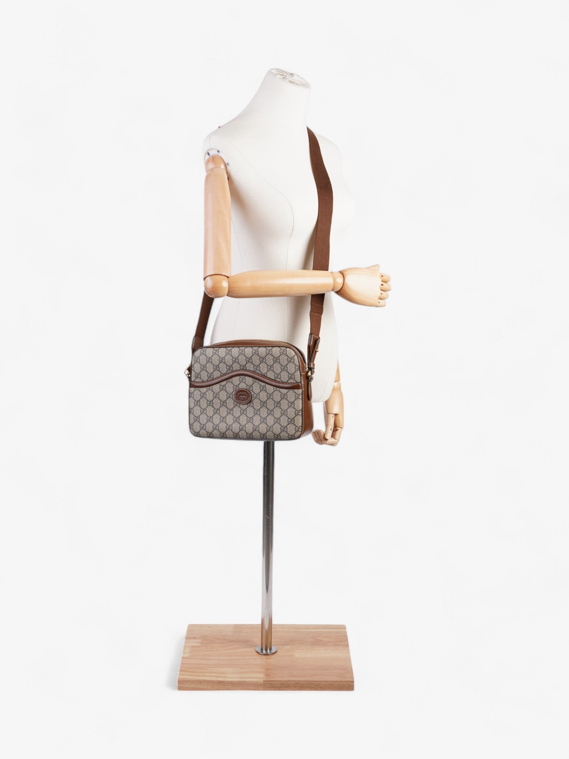 Gucci Messenger Bag With Double Supreme Coated Canvas Brown Travel Bag