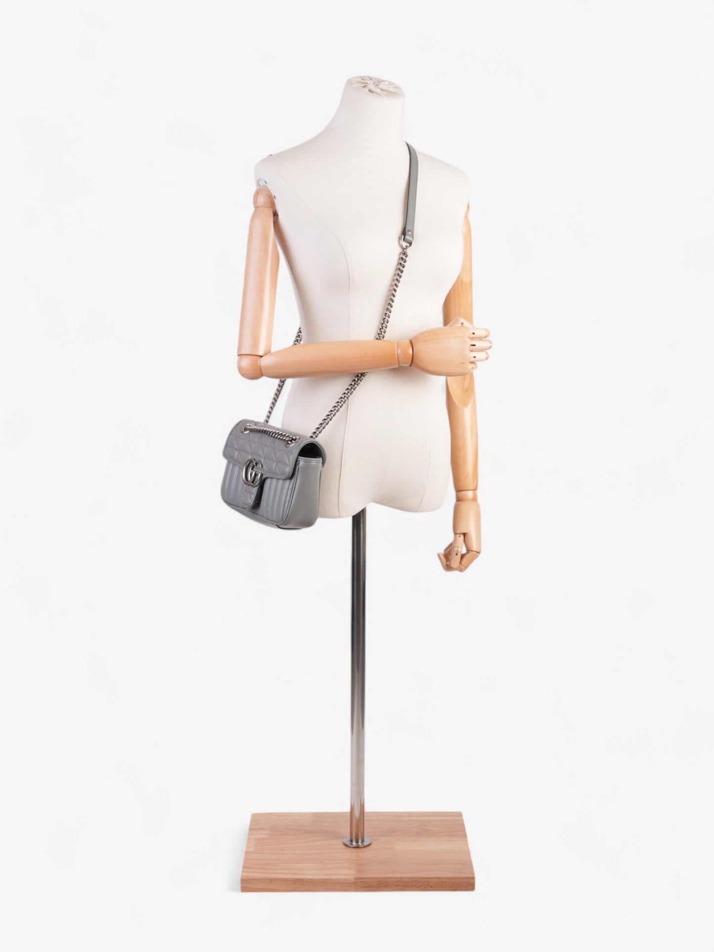 Gucci Marmont Flap Grey Crossbody Bag Leather Matelasse
