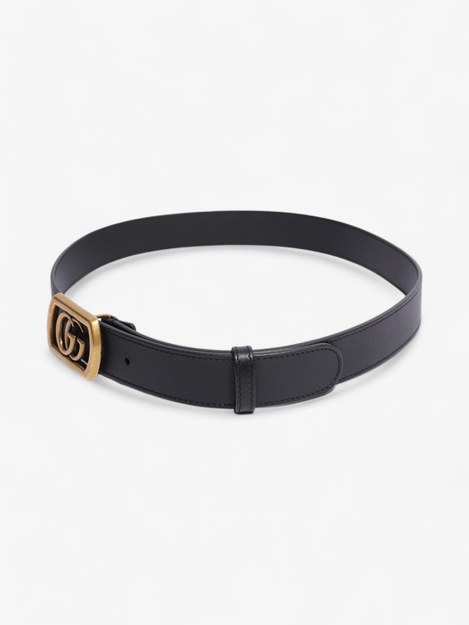 Gucci Marmont Belt Handbag Black Gold Accessory