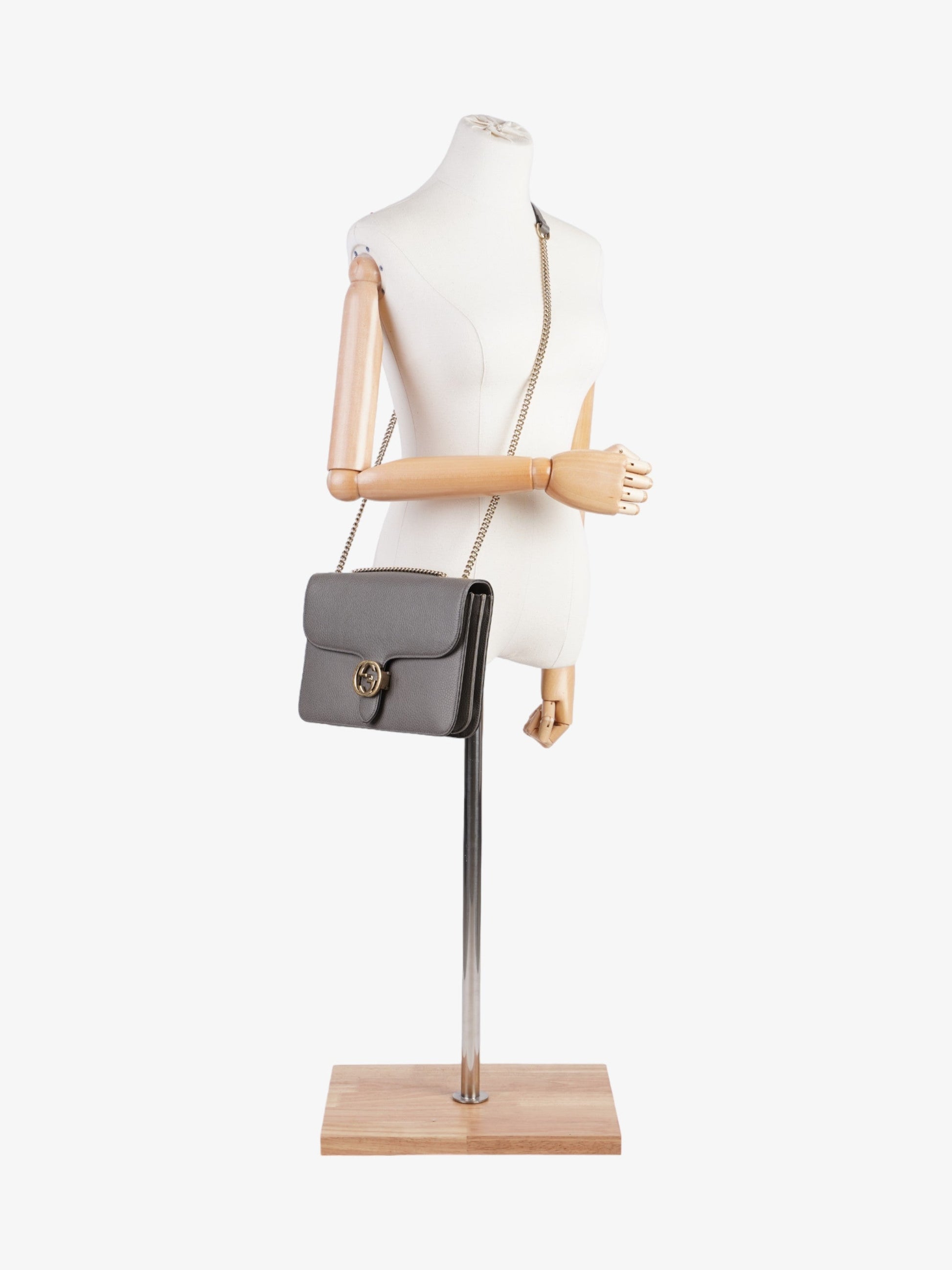 Gucci Interlocking Grey Calfskin Shoulder Bag Leather Chain