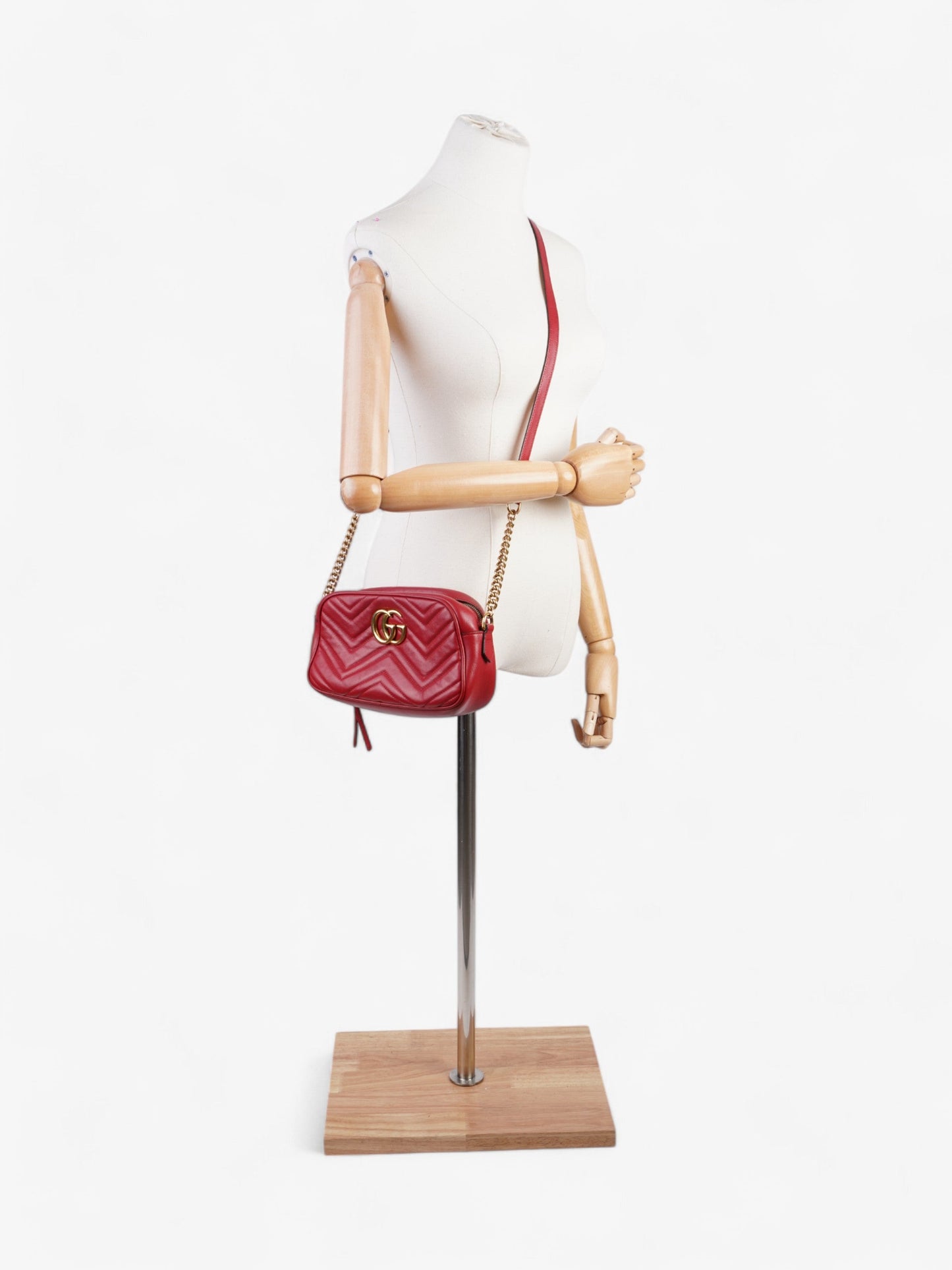 Gucci Marmont Small Crossbody Bag Leather Matelasse 17