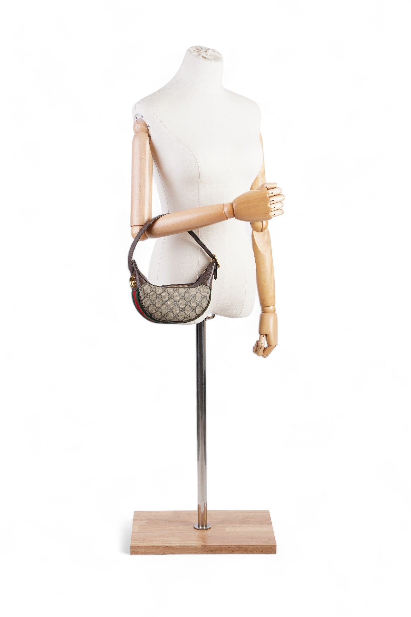 Gucci Ophidia And Ebony Supreme Stripe Coated Shoulder Canvas Beige Shoulder Bag
