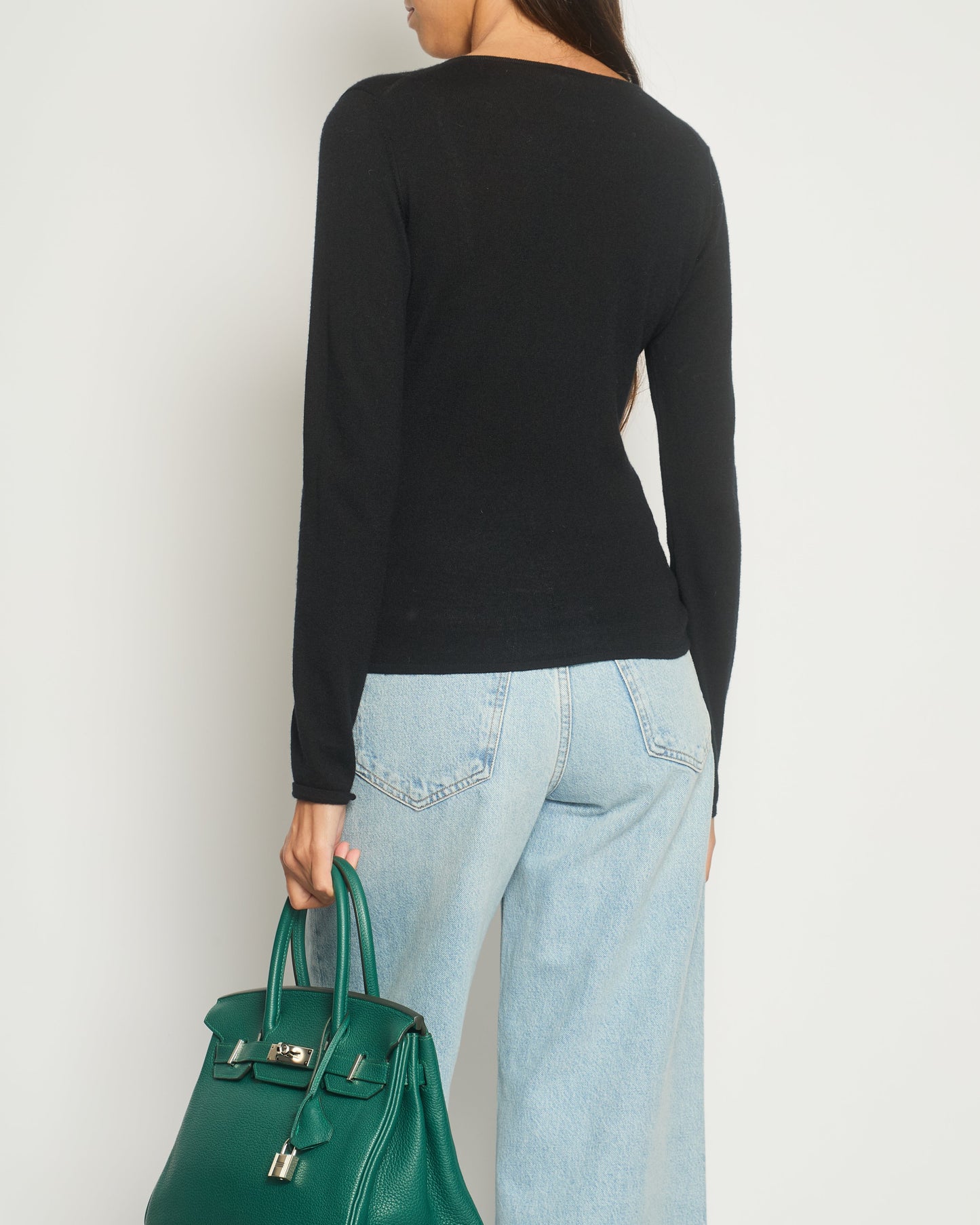 Chanel Black Cashmere V-Neck Jumper with Embellished Flowers FR 38 (UK 10) Accessory