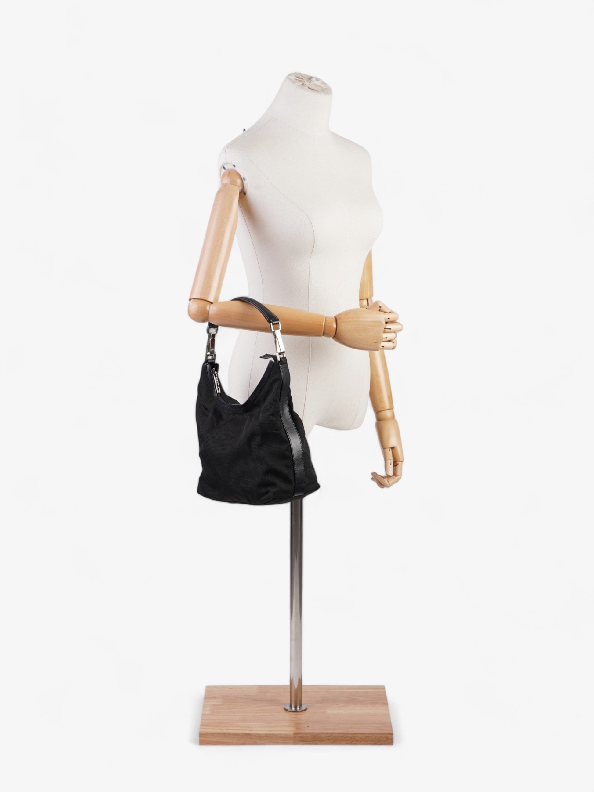 Gucci Hobo Shoulder Canvas Black Shoulder Bag