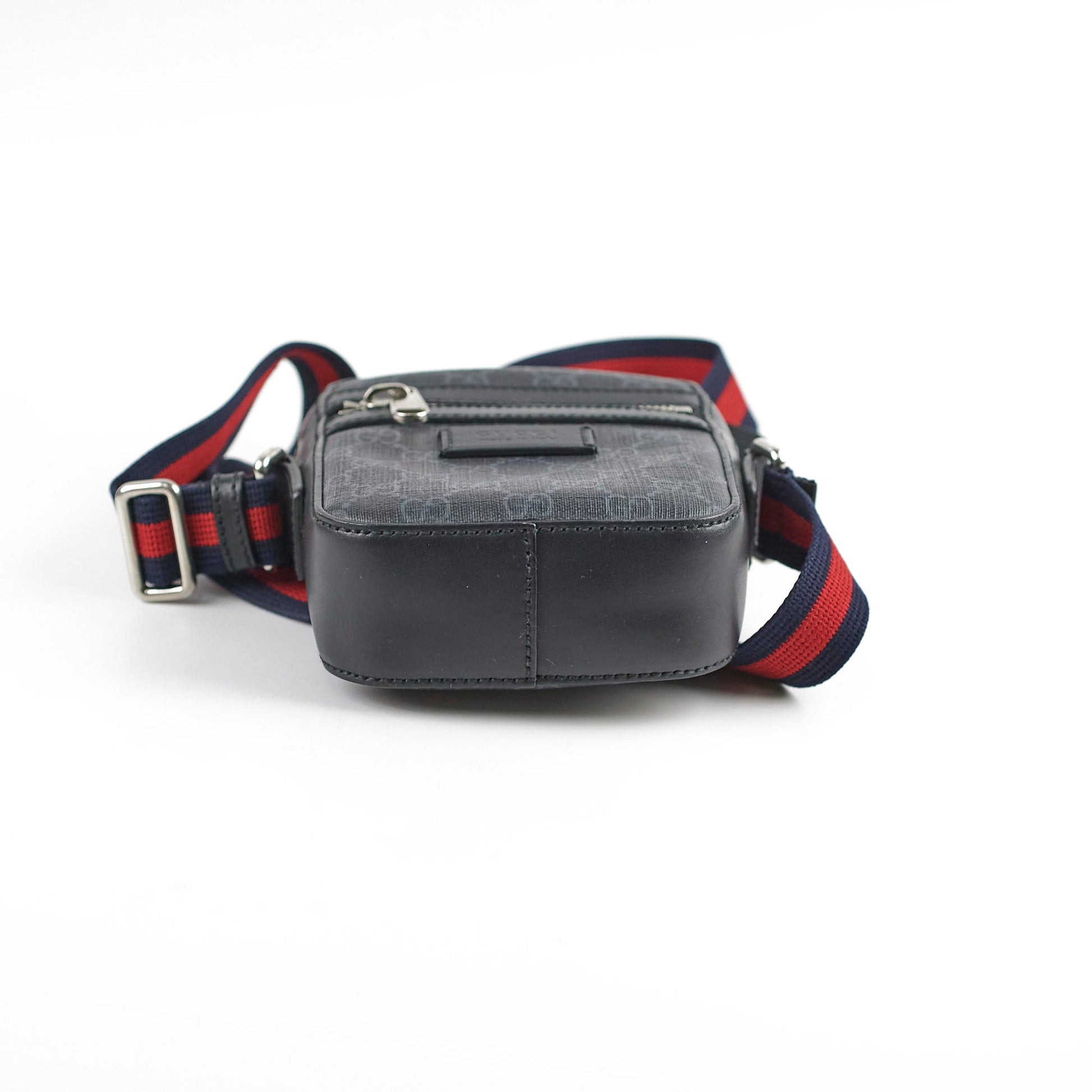 Gucci Supreme Messenger Bag Dark Grey Crossbody Bag