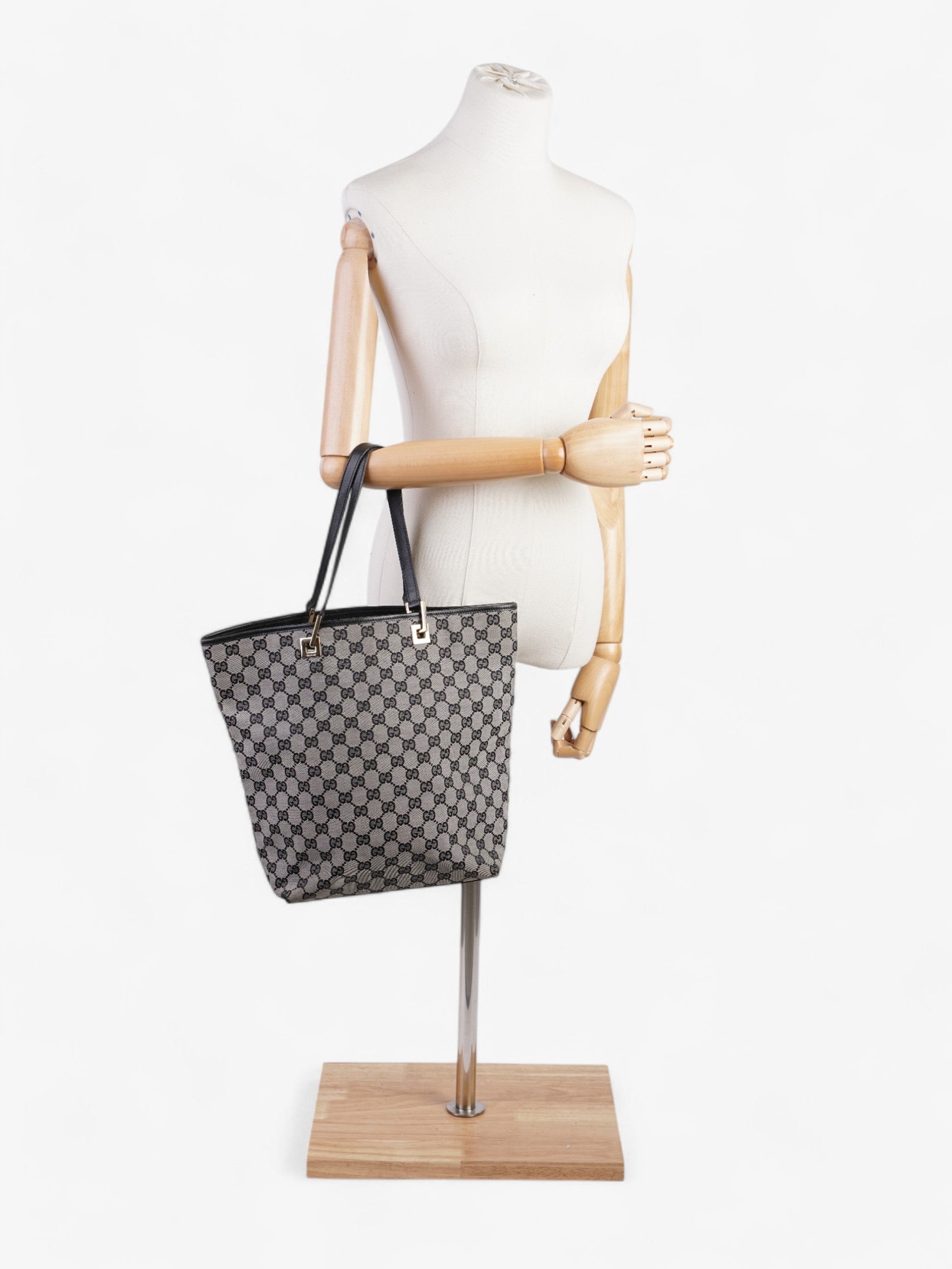 Gucci Tote Bag Supreme Canvas Black Shoulder Bag