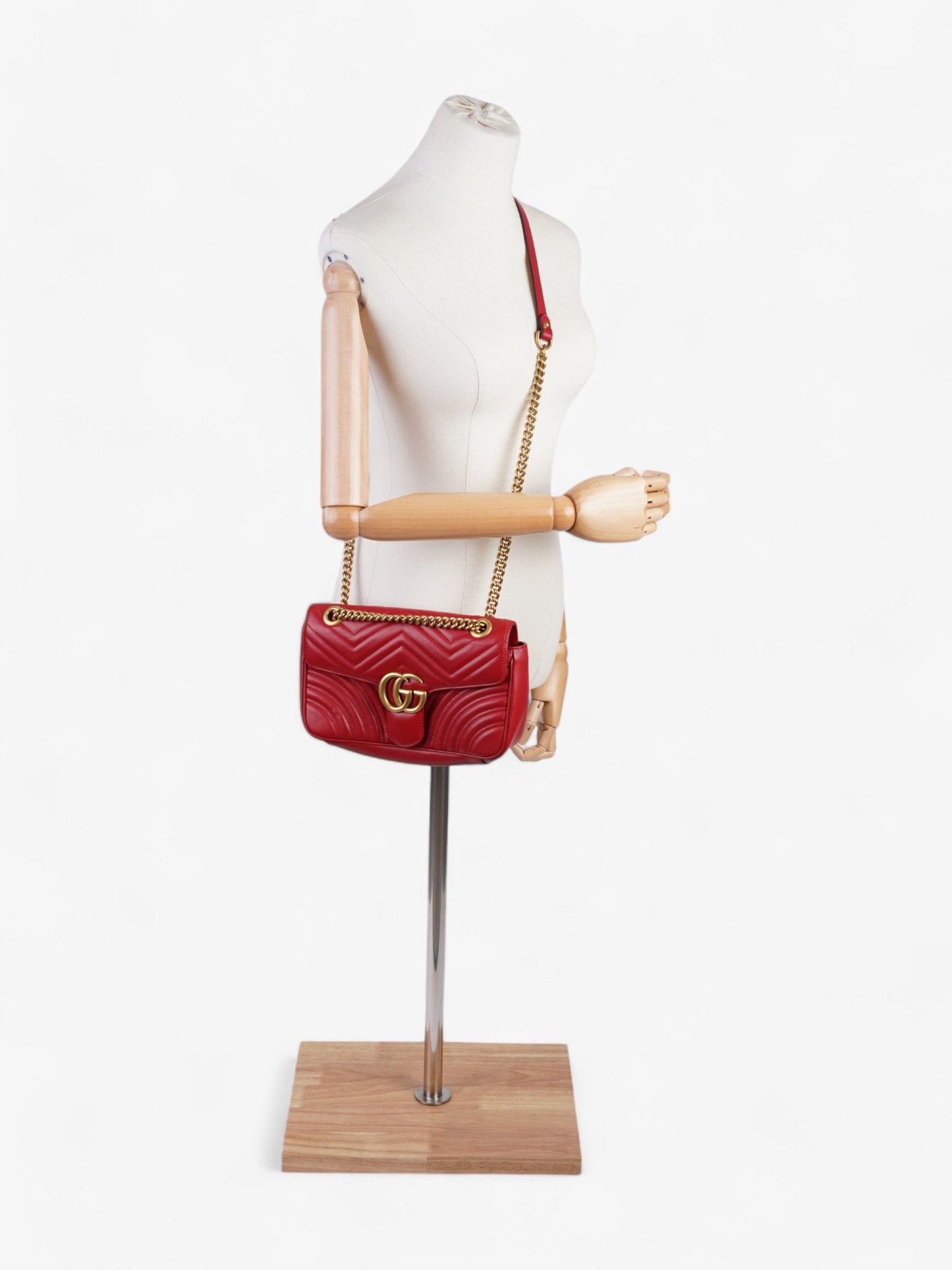 Gucci Marmont Small Shoulder Bag Leather Matelasse 7