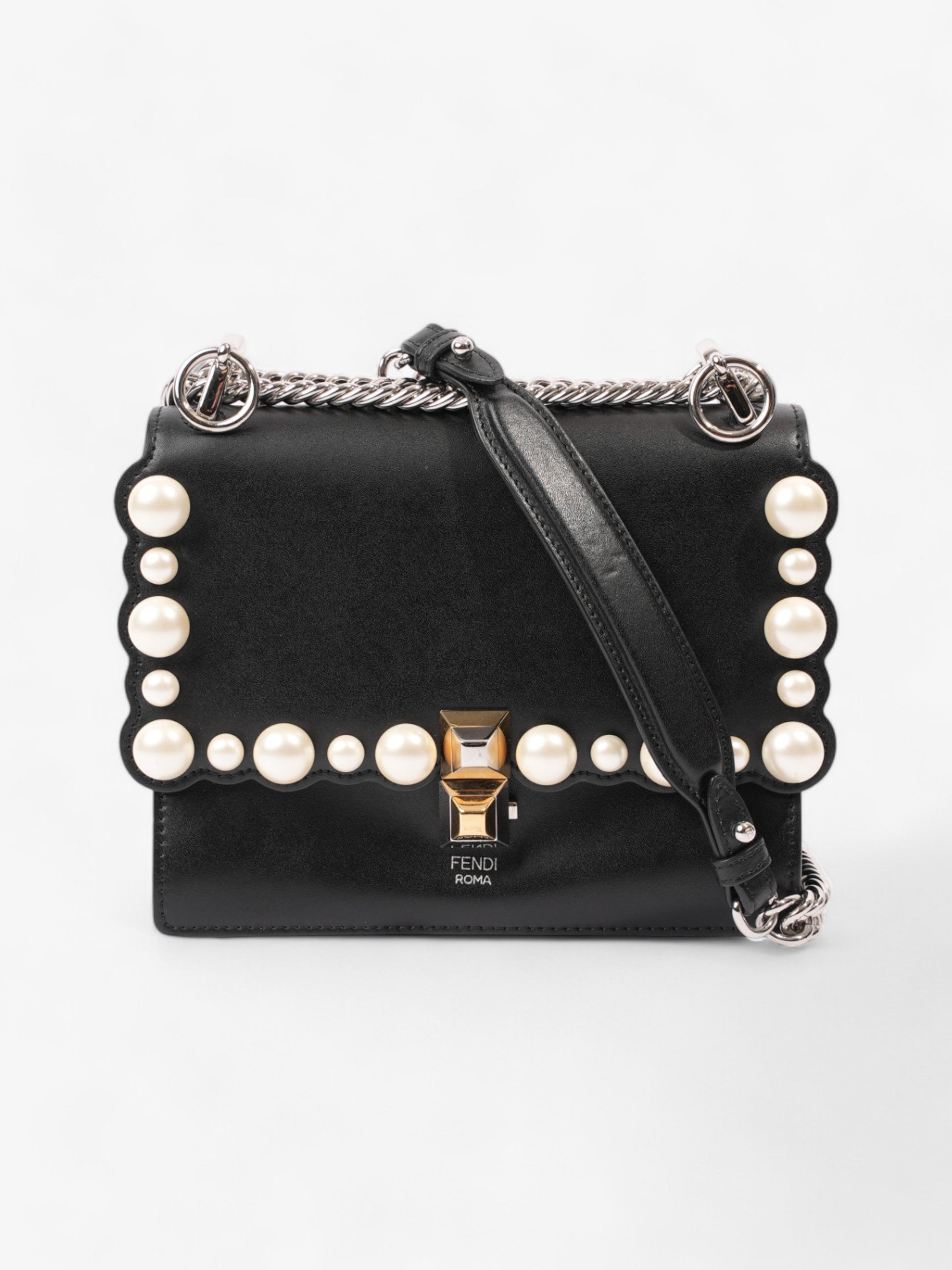 Fendi Kan Shoulder Bag Leather Black Small