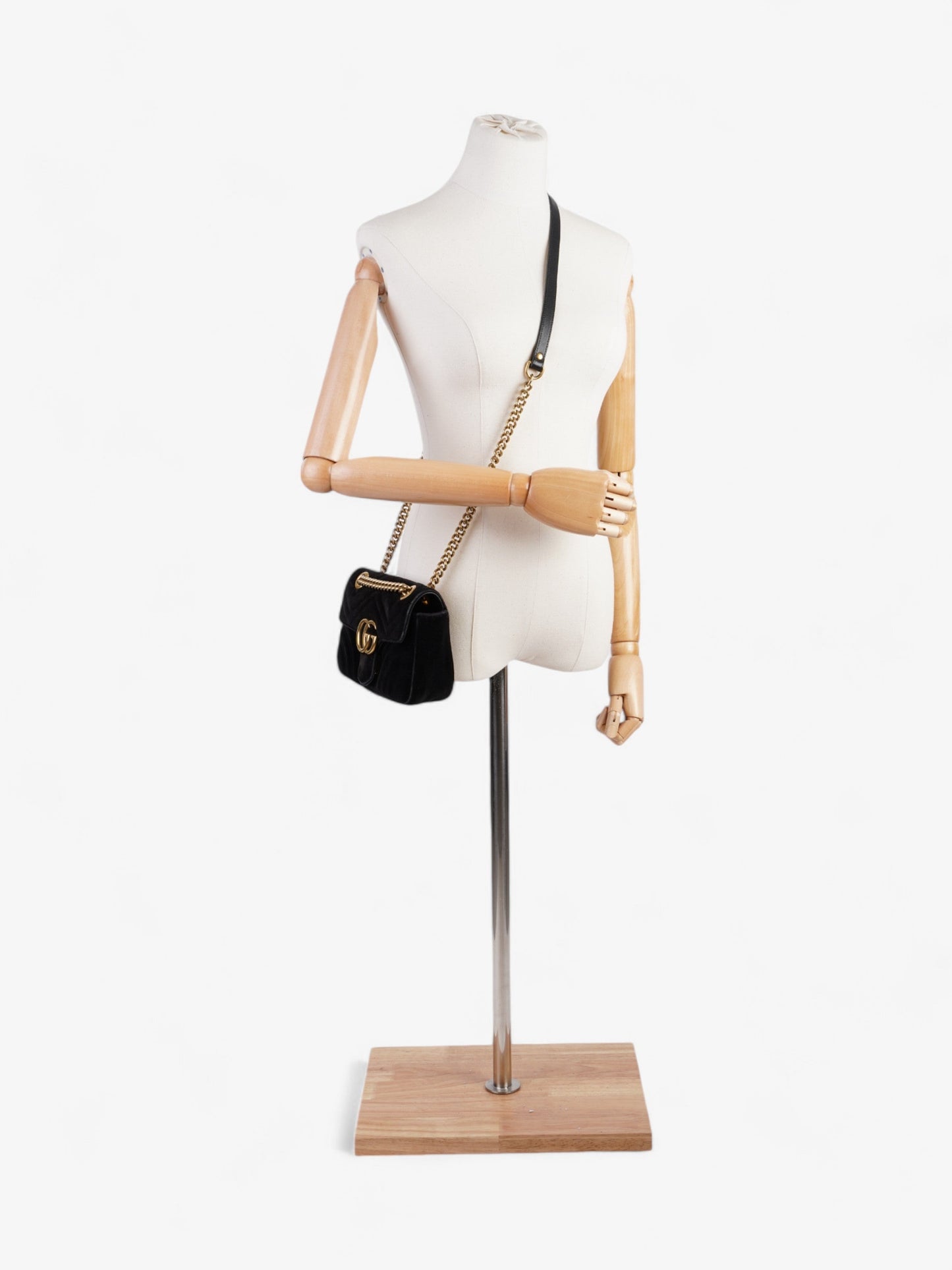 Gucci Marmont Velvet Shoulder Bag Black Mini Mini 1