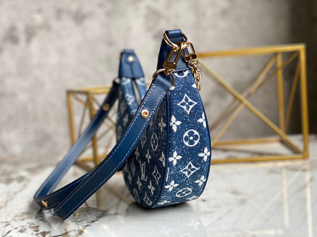 Top Quality Loop Since Jacquard Navy By Blue Travel Bag