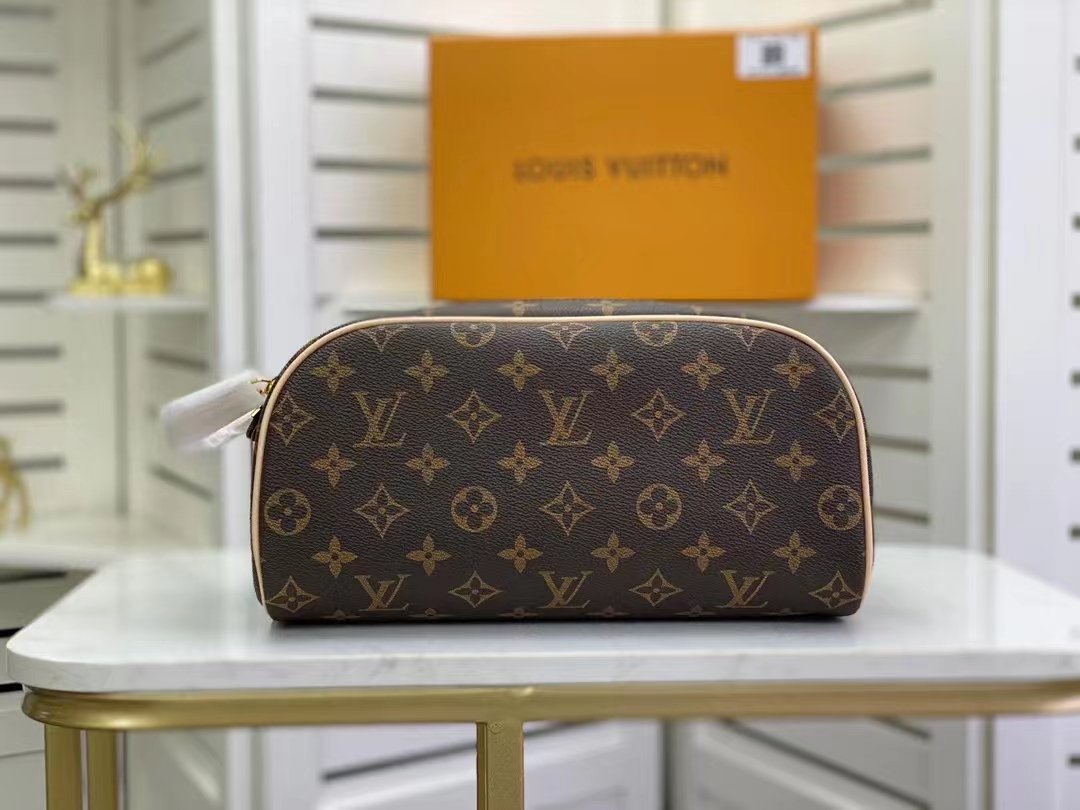 Top Quality King Size Toiletry For Women Canvas Monogram Travel Bag