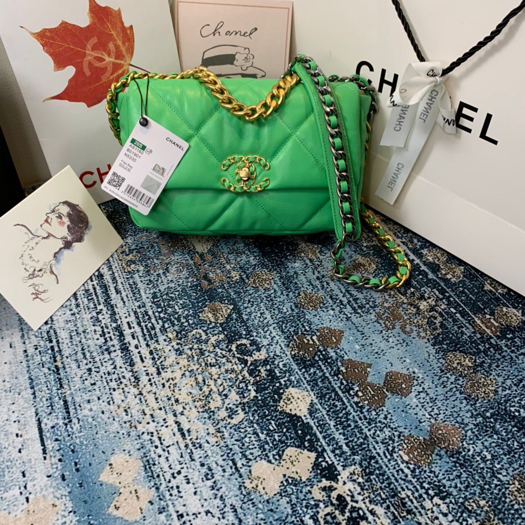 Chanel Chl 19 26Cm Green As1160 Travel Bag