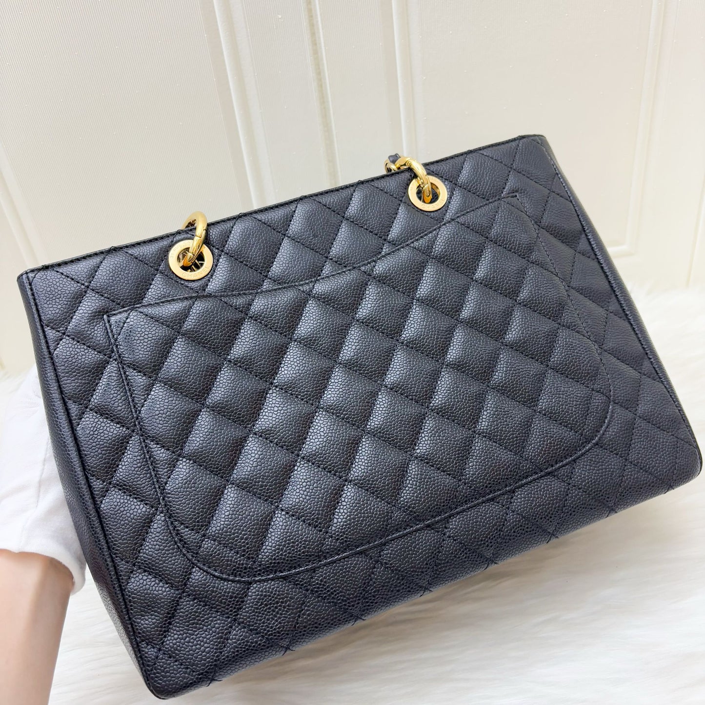 Grand Shopping Tote GST in Black Caviar and GHW Classic