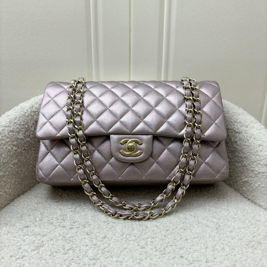 Chanel Medium Classic Flap CF in Metallic Pink Leather and LGHW Accessory