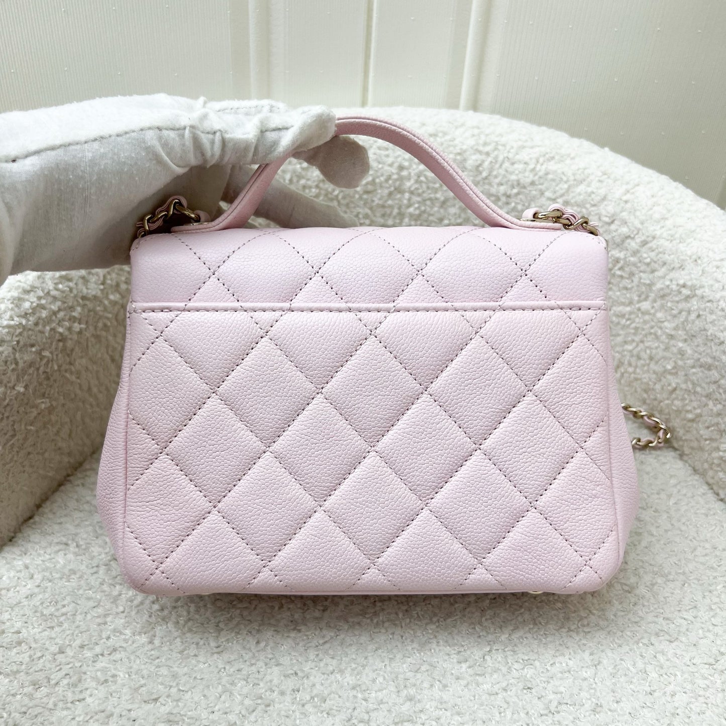 Chanel Small Business Affinity Flap in Light Pink Caviar and LGHW Accessory