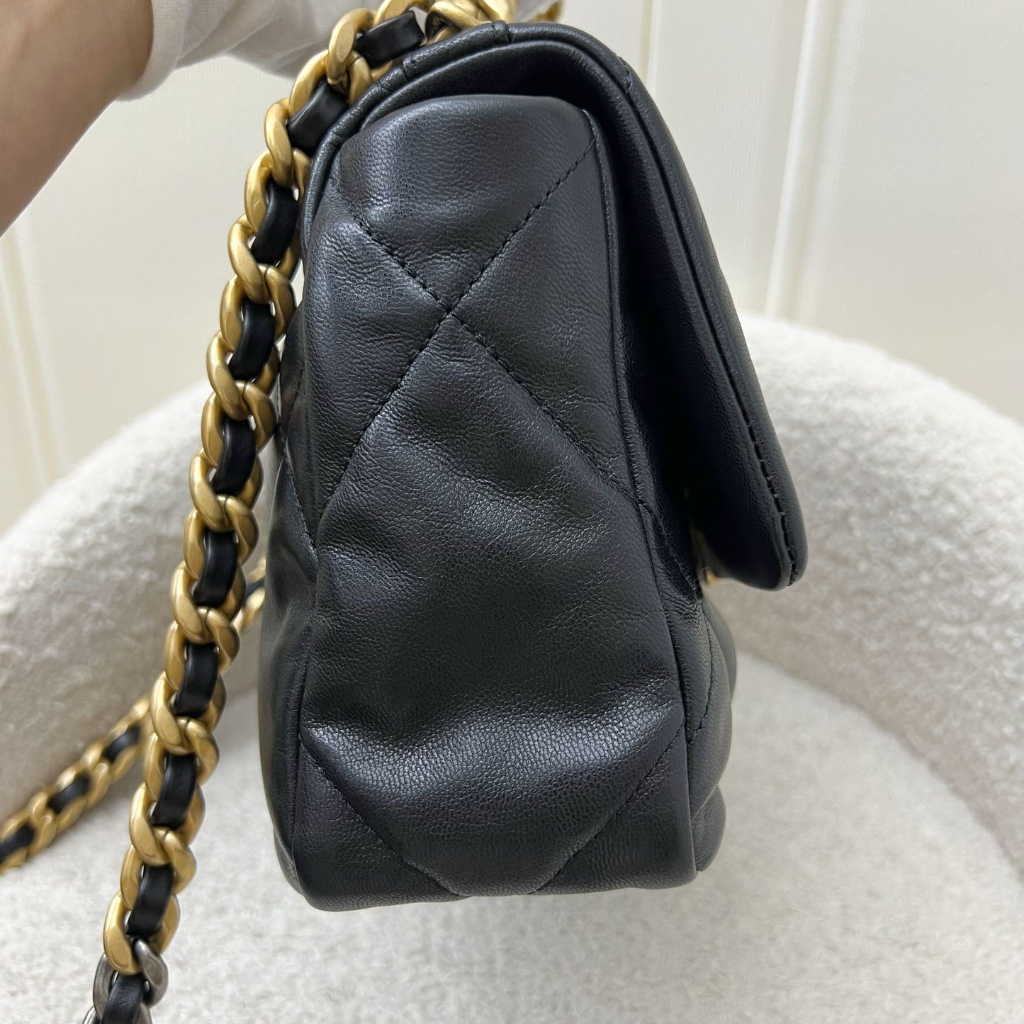 Chanel 19 Small Flap in Black Goatskin and 3-tone HW Accessory