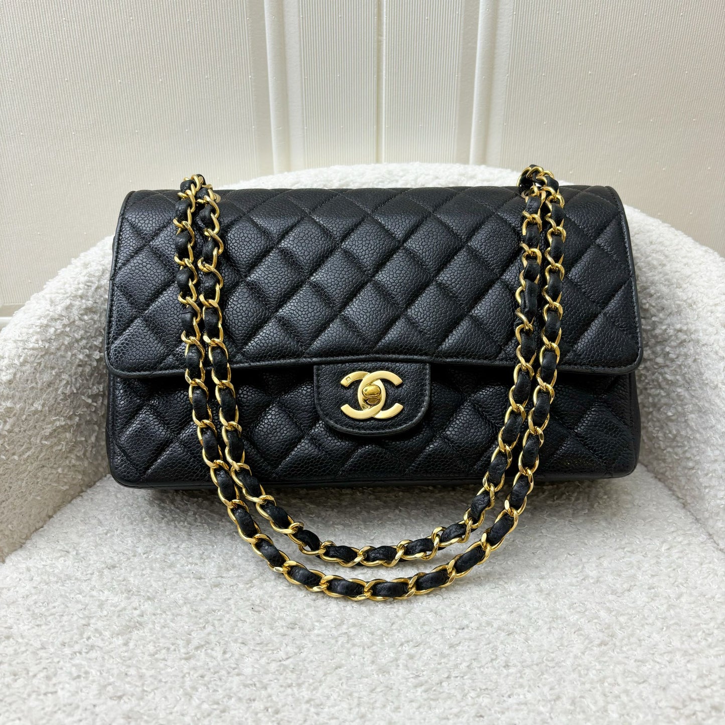 Chanel Medium Classic Flap CF in Black Caviar and Gold-Plated HW Accessory