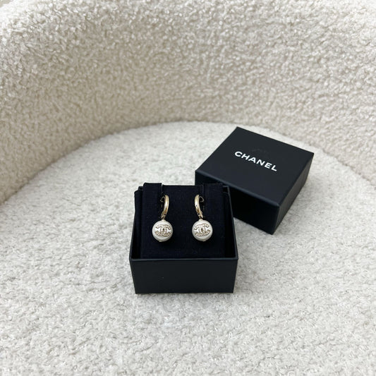 Chanel Pearl with Crystals Studded CC Logo Earrings in LGHW Jewelry