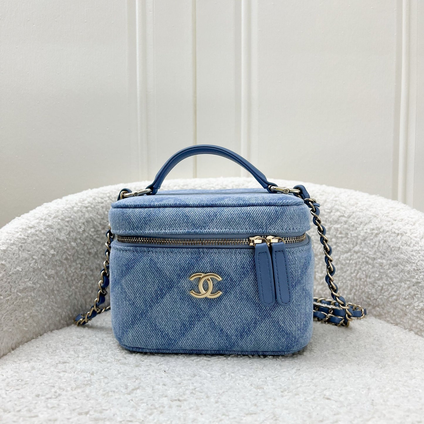 Chanel Cheer for Vanity Case with Top Handle in Light Blue Denim Fabric and AGHW