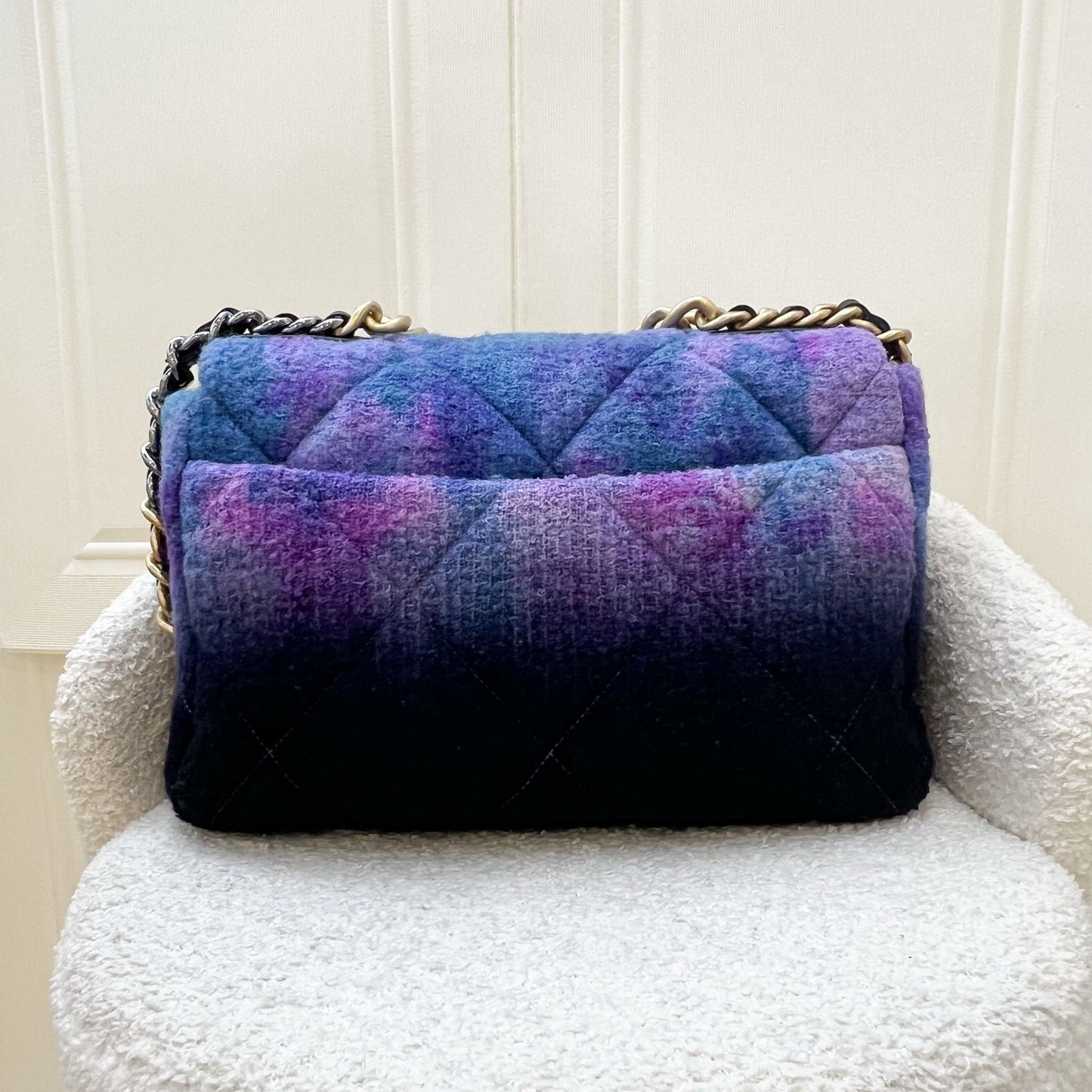 Chanel 19 Medium Flap in Ombre Tweed and 3-tone Hardware Accessory