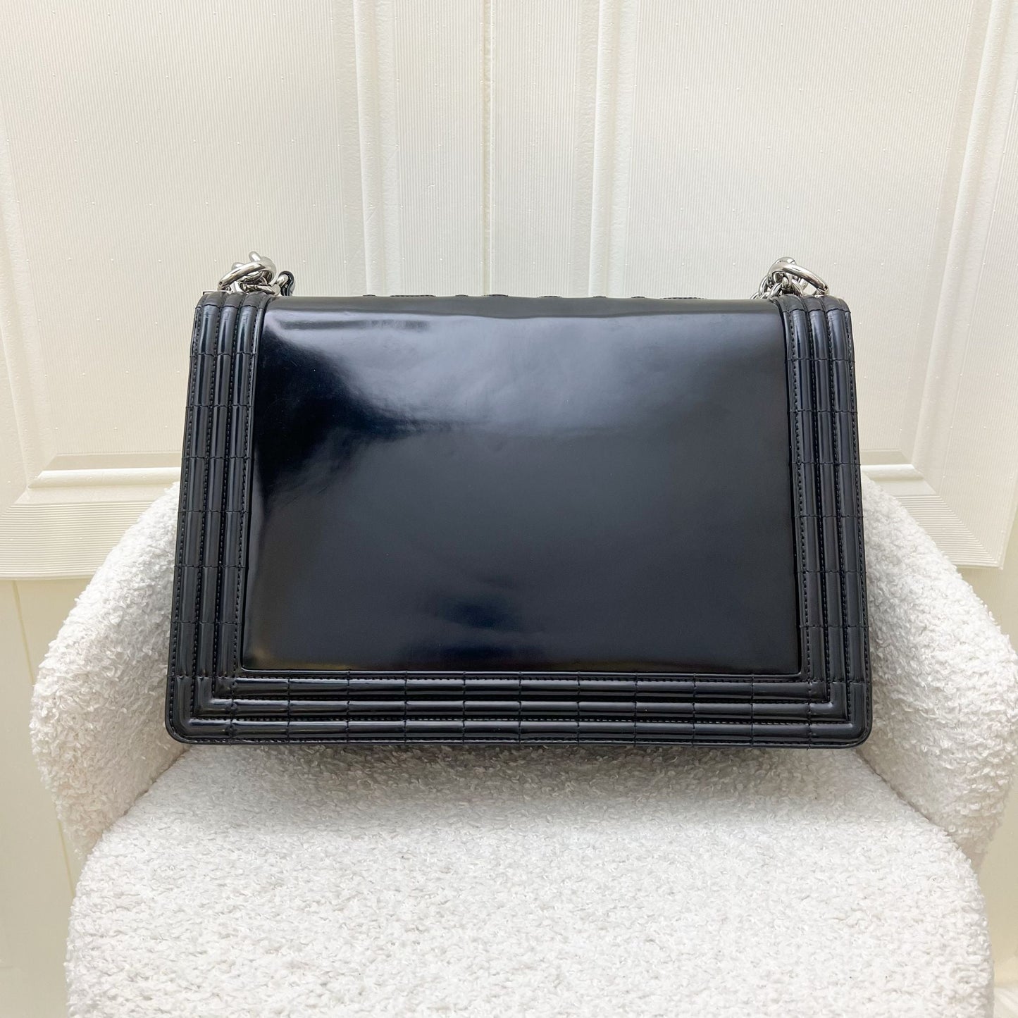 Chanel Medium Boy Flap in Black Shiny Calfskin and SHW Accessory