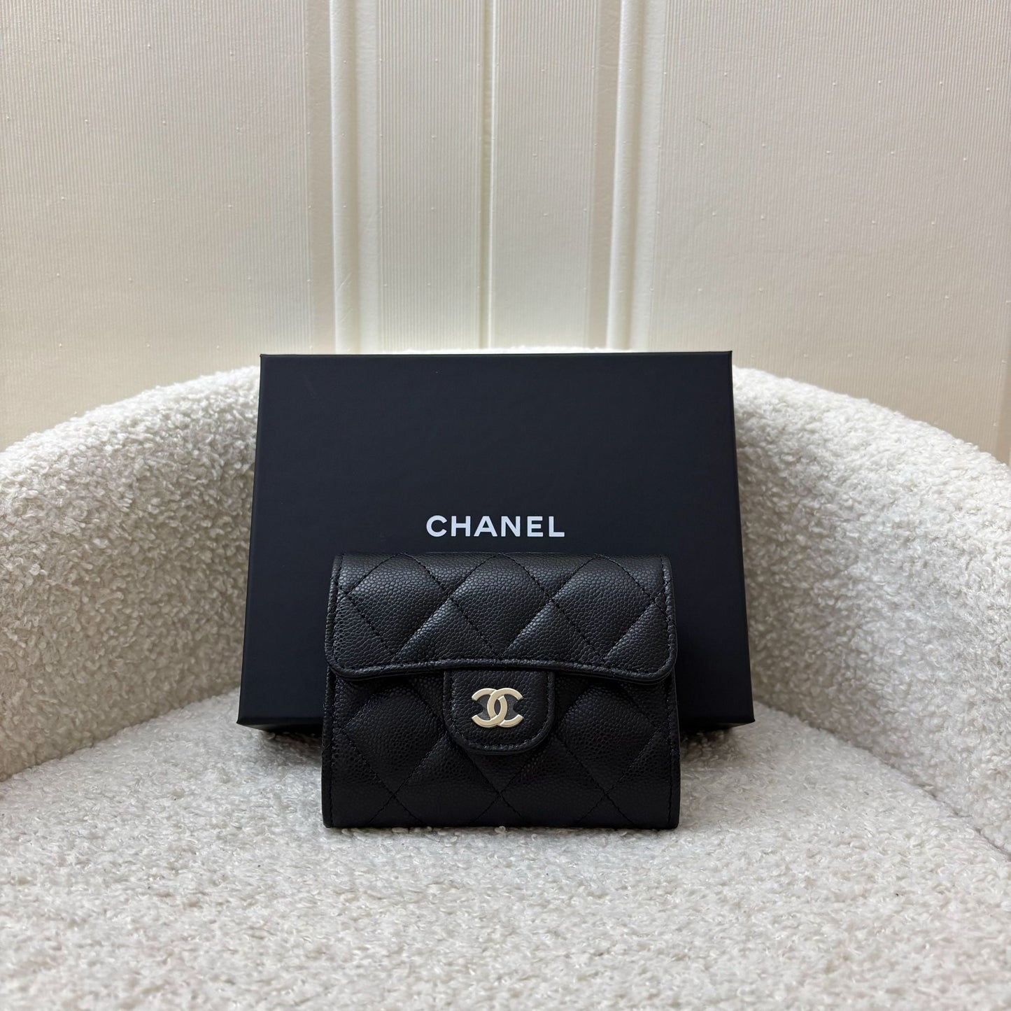 Chanel Classic XL Snap Card Holder in Black Caviar and GHW (Model: )