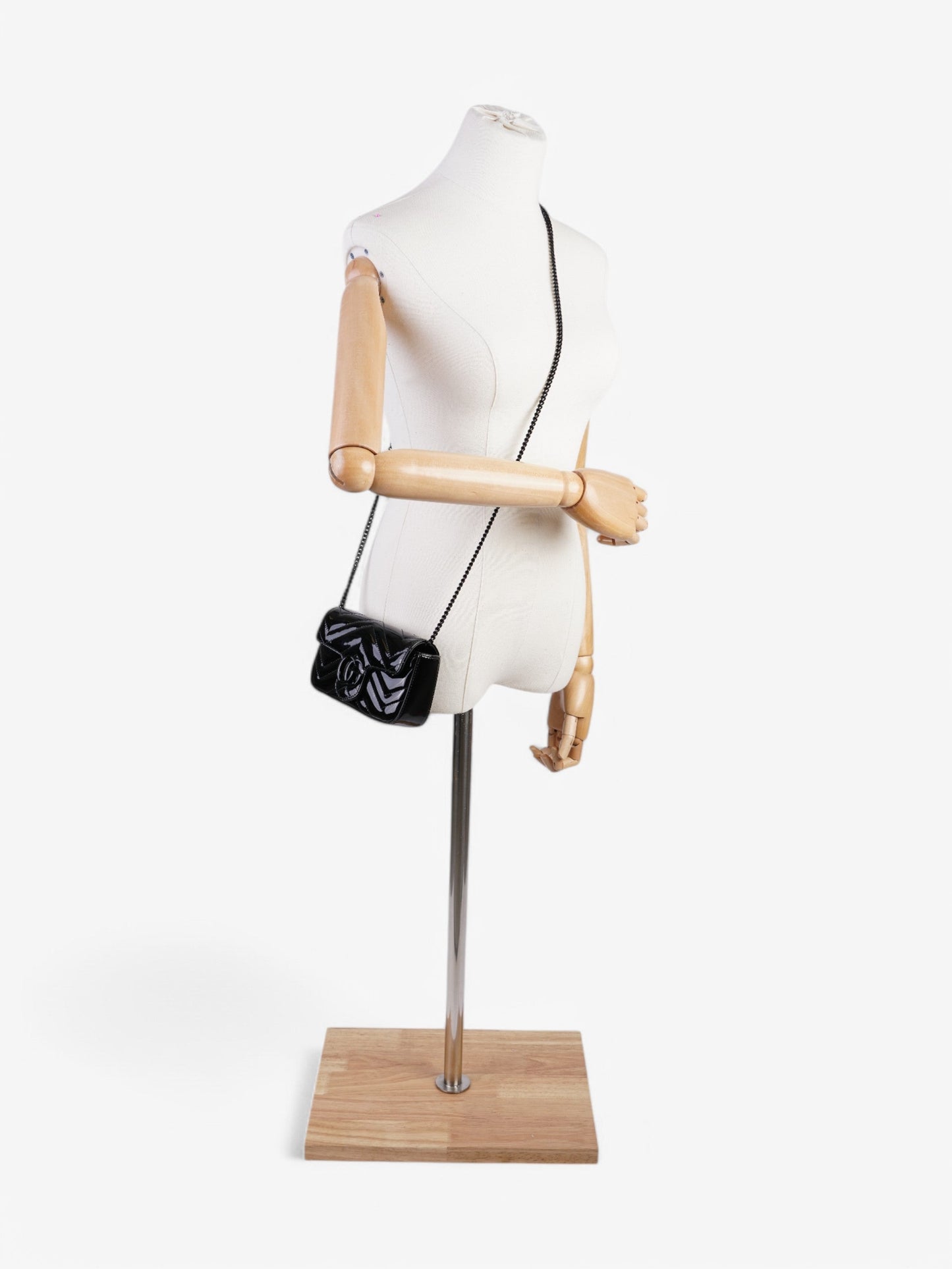 Gucci Marmont Patent Super Crossbody Bag Leather Black Mini 2