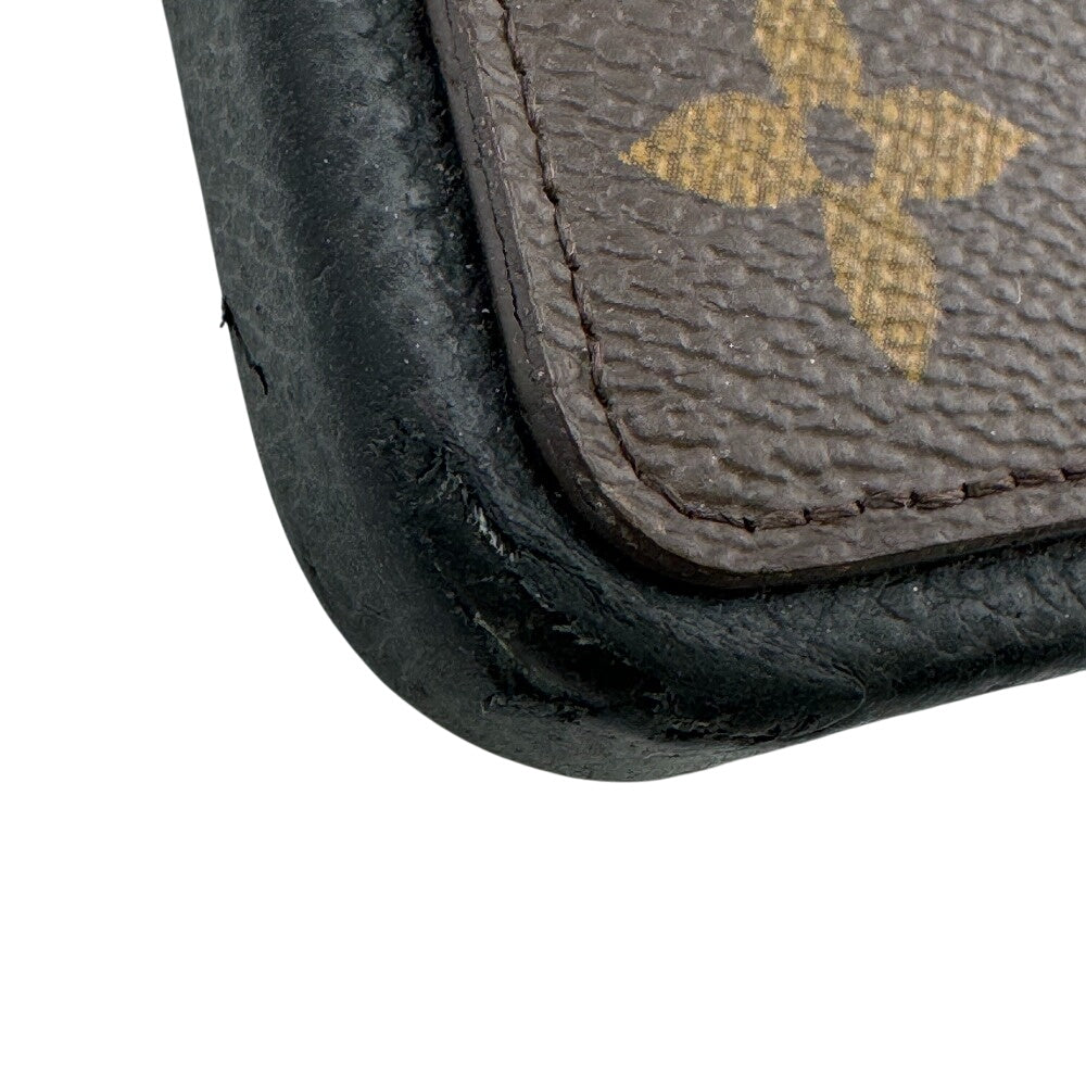 Louis Vuitton iPhone M82888 Bumper iPhone 15Pro Monogram Leather Black Handbag