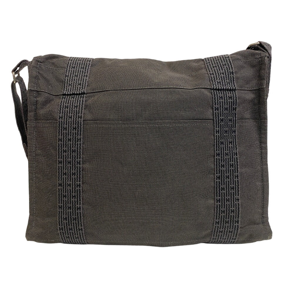 Hermes Shoulder Bag Her Line Bassus Mm Canvas Gray