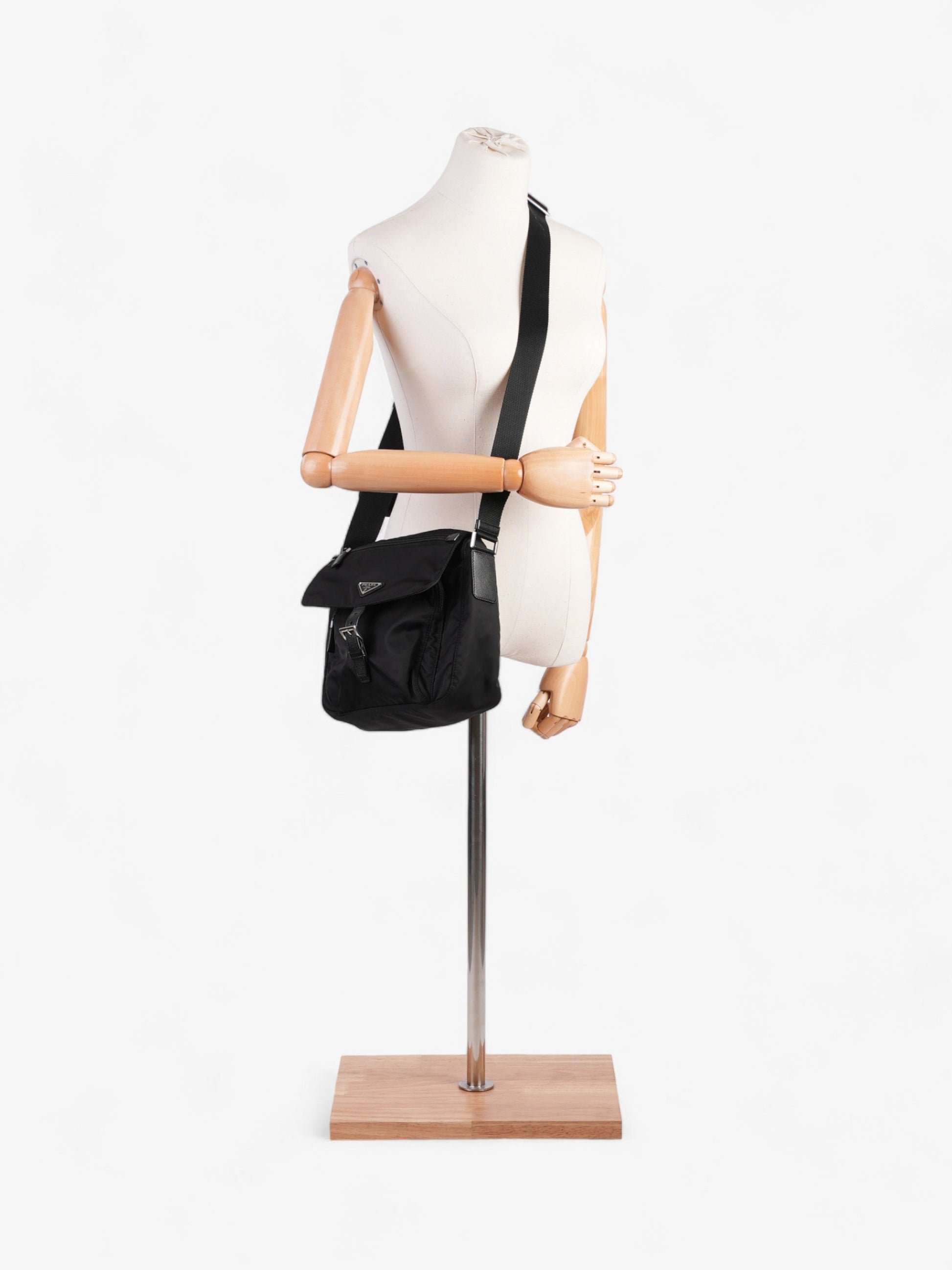 Prada Tessuto Crossbody Re Nylon Black Crossbody Bag Black Re Nylon