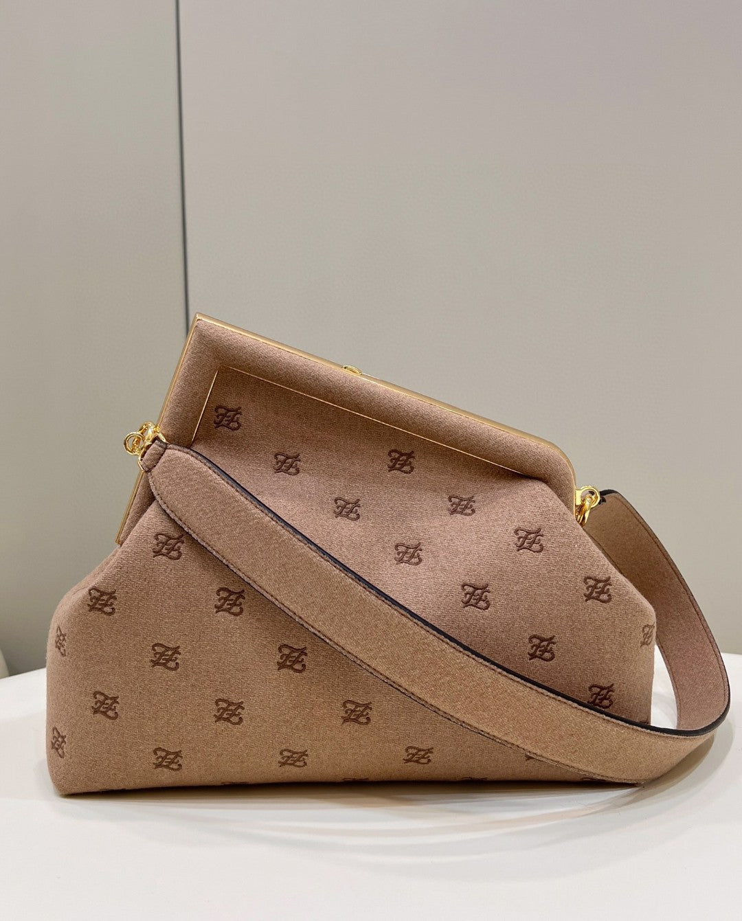 Top QualityTop Quality Top QualityTop Brown Medium Handbag