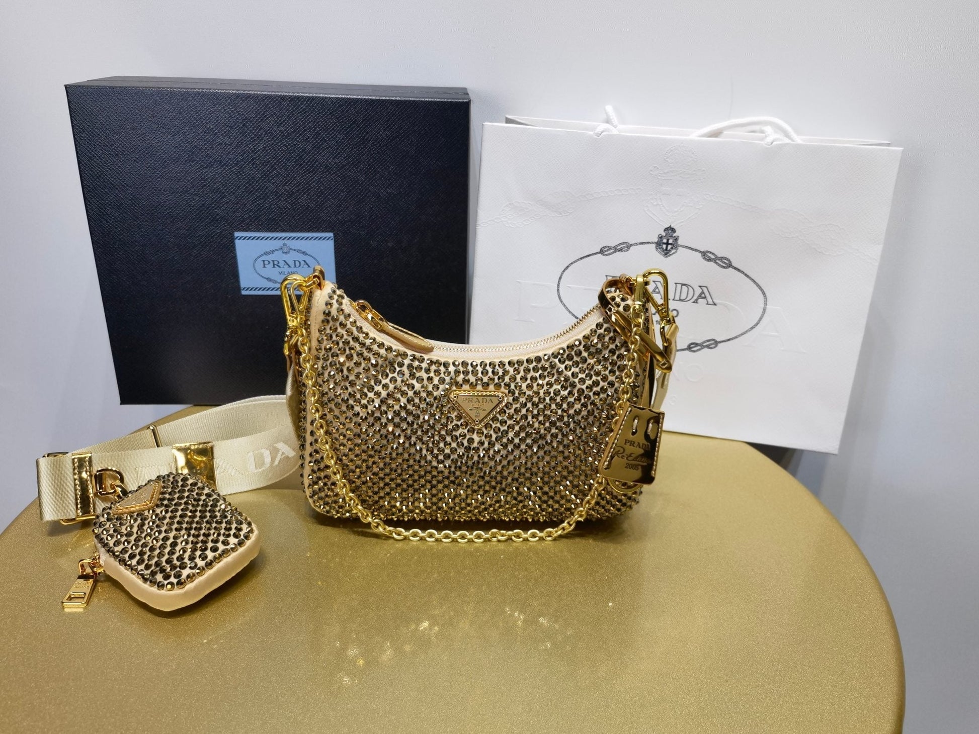 Prada Bolsa Re Edition Luxury Handbag Travel Bag Re Edition 2006