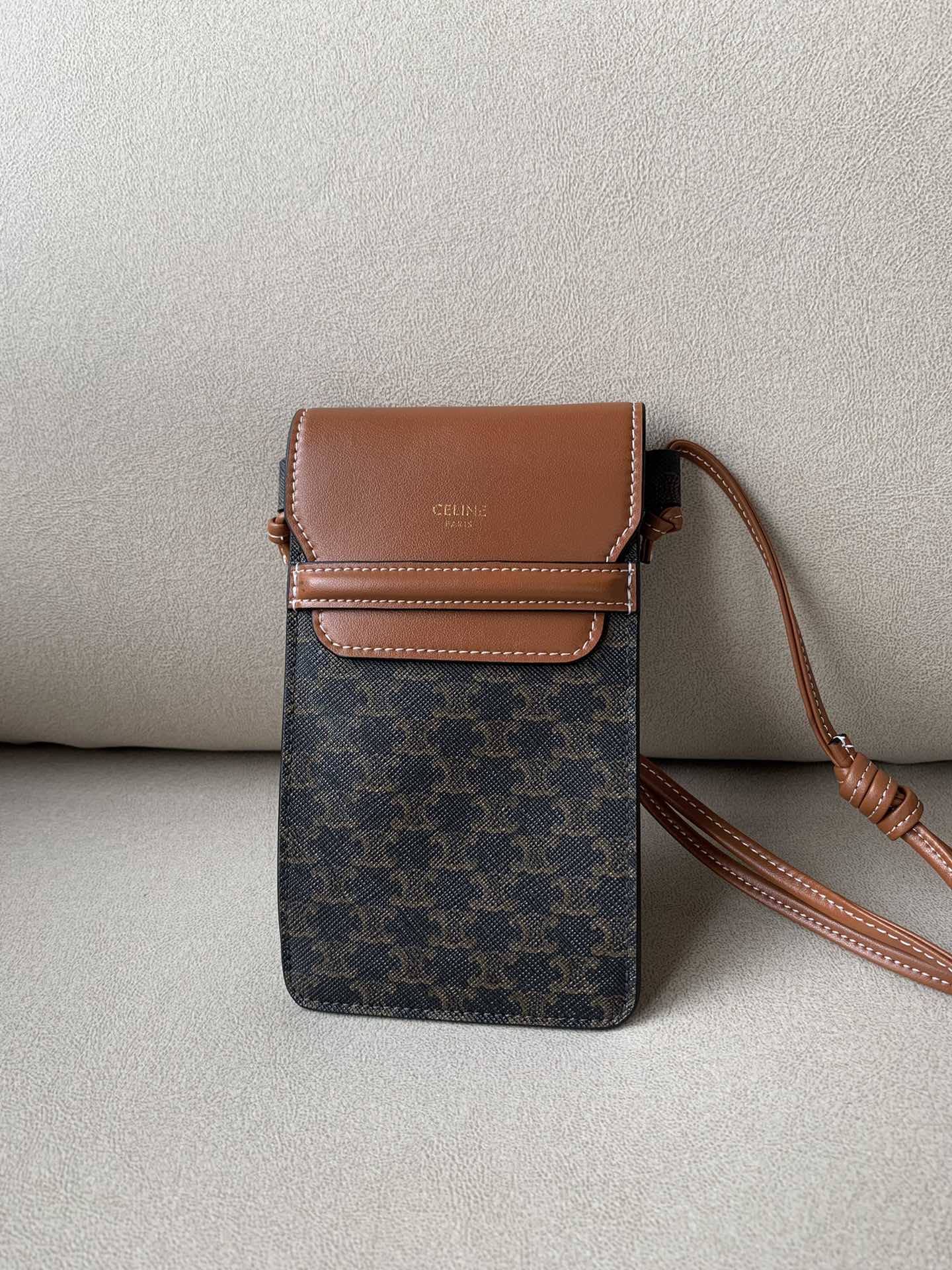 Top Quality Phone Pouch With Top Qualityap Canvas Tan Travel Bag