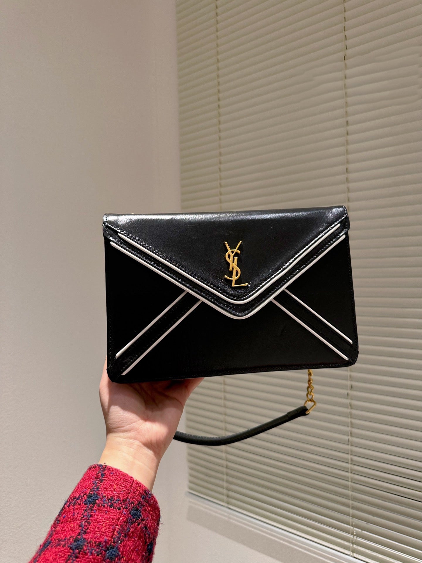 EN - Luxury SLY 299 Travel Bag