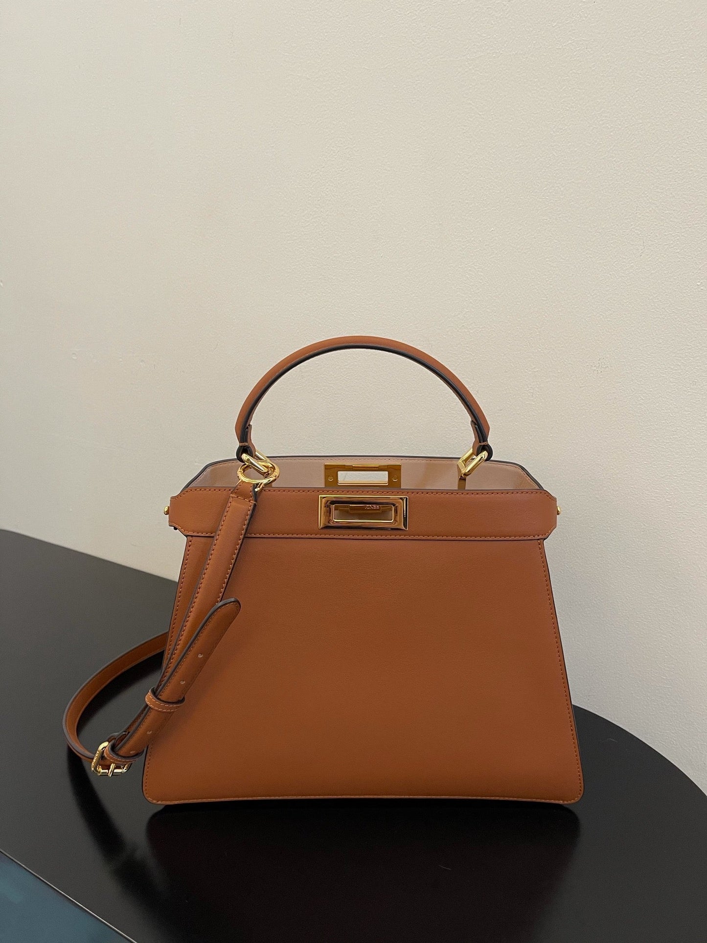 Iseeu Petite Brown Small Travel Bag
