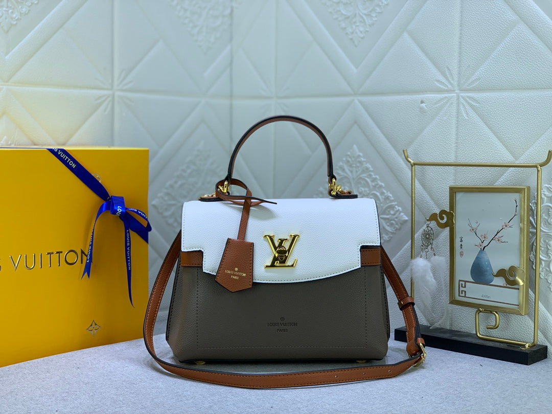 EN - Luxury LUV 743 Travel Bag