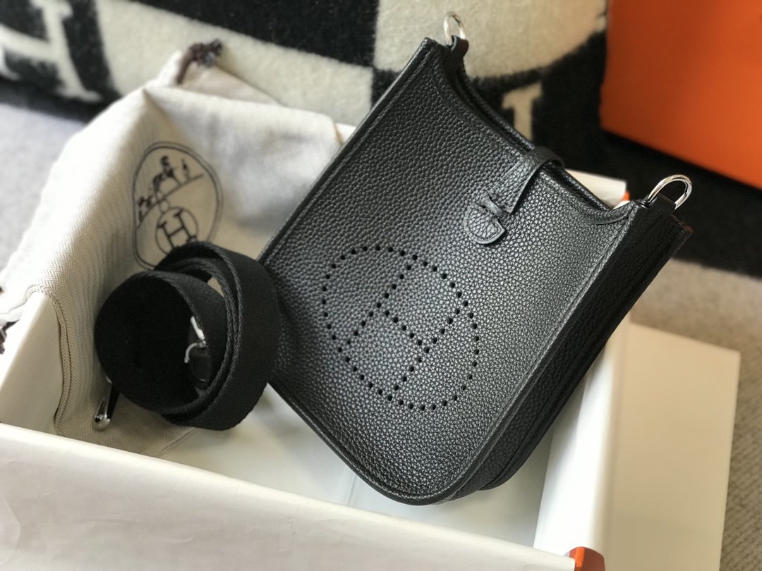 Top Quality Evelyne Amazone Bag With Sitop Black Crossbody Bag
