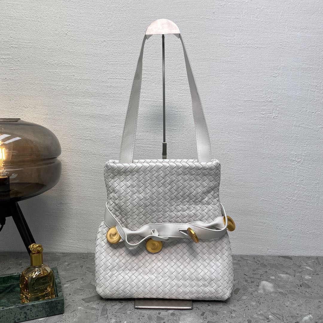 Top Quality Intrecciato Shoulder Bag For Women White