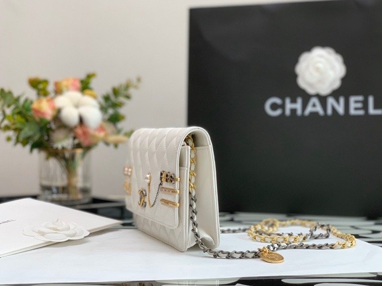 Chltop Qualityap Bag For Women White Travel Bag