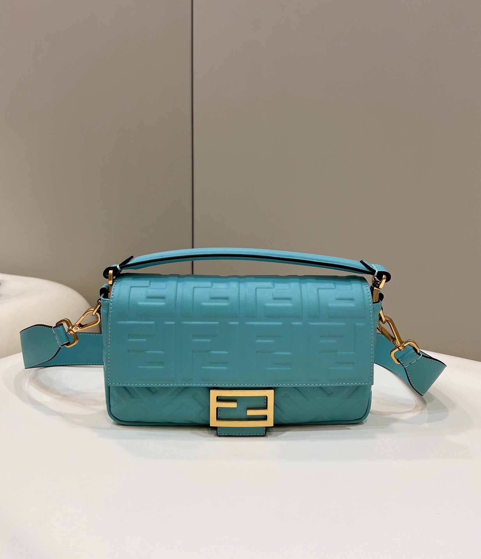 Fendi Top QualityTop Quality Baguette Teal FF Crossbody Bag