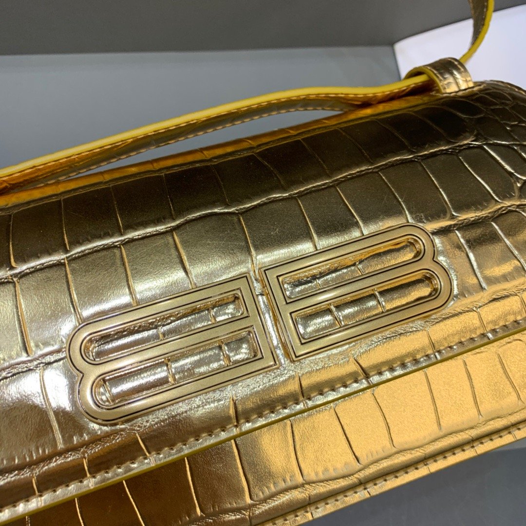Top Quality Gossip Shoulder Bag For Women Gold Small
