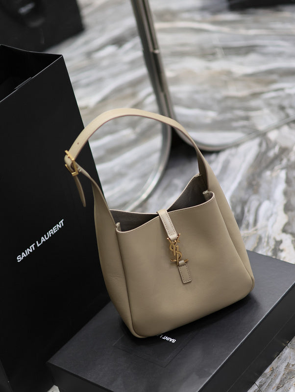 YSL Saint Laurent Ysl Saint Laurent Bags 091 Travel Bag