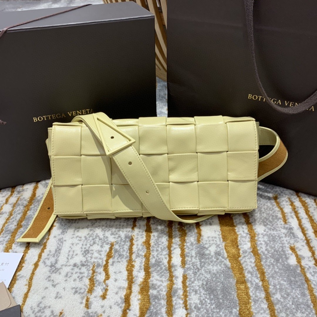 Top Quality Brick Cassette Bag For Women Beige Travel Bag