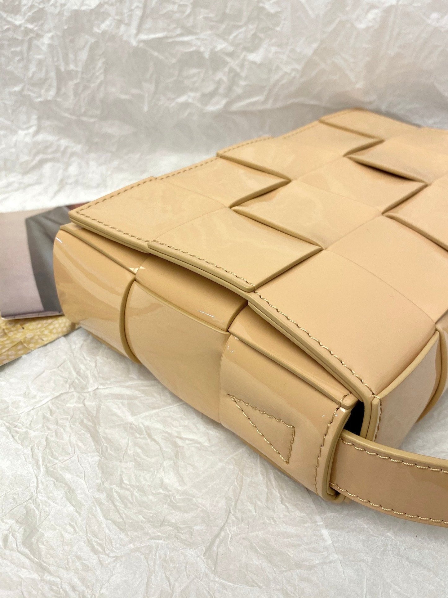 Top Quality Cassette For Women Bags Beige Travel Bag