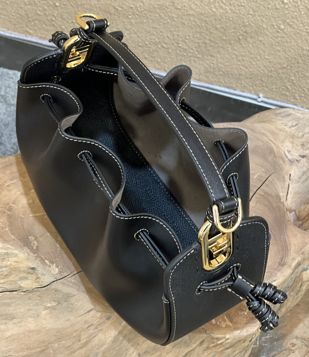 Pomodorino Black Mini Travel Bag