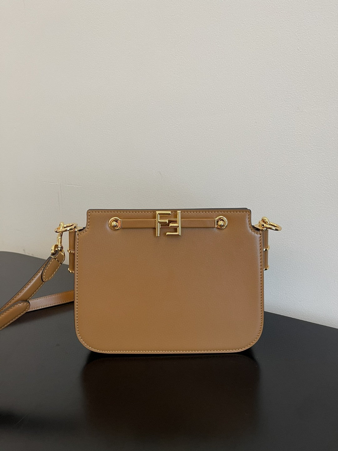 Top QualityTop Quality Touch 19cm Brown Handbag