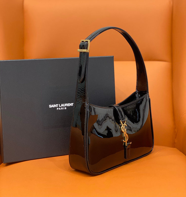 YSL Saint Laurent Ysl Saint Laurent Bags 236 Travel Bag