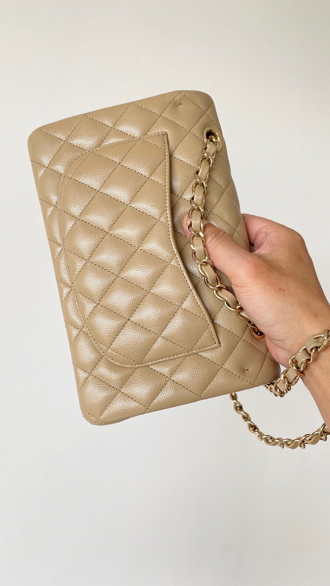 CHLSmall Classic , ’s 9.1in Beige Handbag