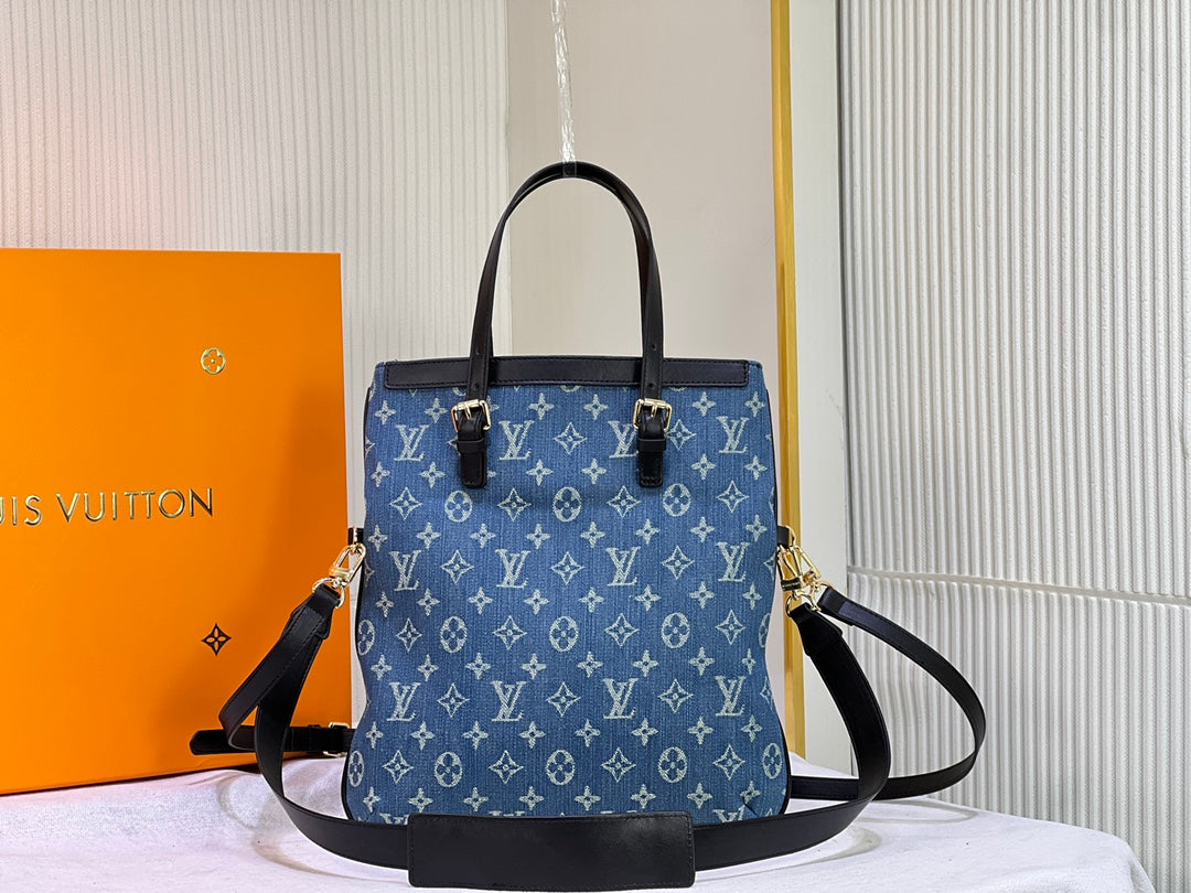 EN - Luxury LUV 764 Travel Bag